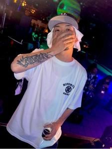 collegeT-shirt (WHT)<img class='new_mark_img2' src='https://img.shop-pro.jp/img/new/icons5.gif' style='border:none;display:inline;margin:0px;padding:0px;width:auto;' />