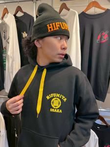 college HOODIE YELLOW