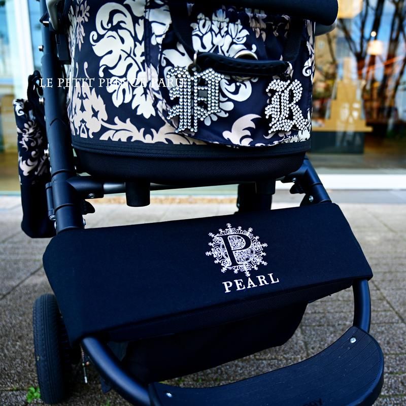 Porter bonheur レタリングD ＊ ポルテボヌール レタリング