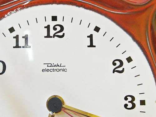 ドイツ・DIEHLの陶器製ウォールクロック ドイツ・DIEHLの陶器製ウォールクロック - メルカリ