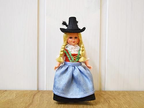 緑園｜東欧雑貨 オーストリア チロルの女の子人形