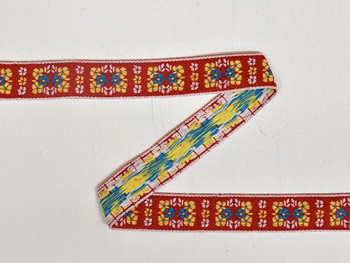 緑園｜東欧手芸雑貨 ドイツ 水色花の刺繍テープ（赤）