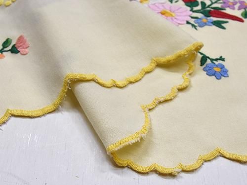 Kazu1226様専用お値下げ❣️可愛らしさ満点⭐️ハンガリー刺繍