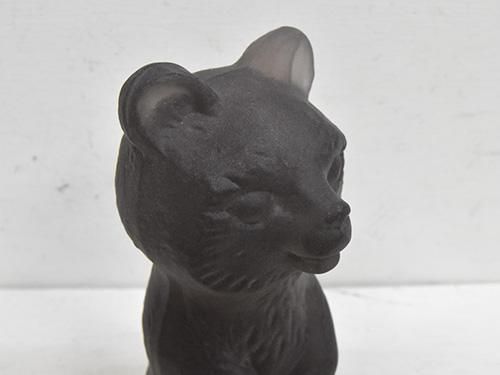 緑園｜東欧雑貨 チェコ ボヘミアガラスのクマ置物（暗紫/大）