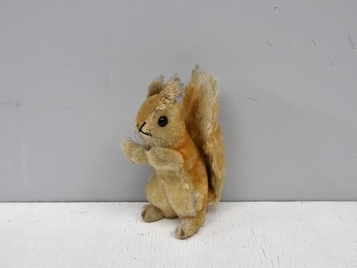 リス　松ぼっくり　ぬいぐるみ　ドイツ　ヴィンテージ リス 松ぼっくり ぬいぐるみ ドイツ ヴィンテージ