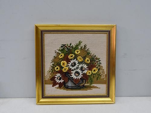 緑園｜東欧食器 ドイツ 刺繍壁掛け（花器）