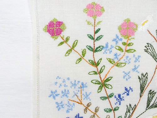 緑園｜北欧生地 フィンランド 野の花刺繍クロス