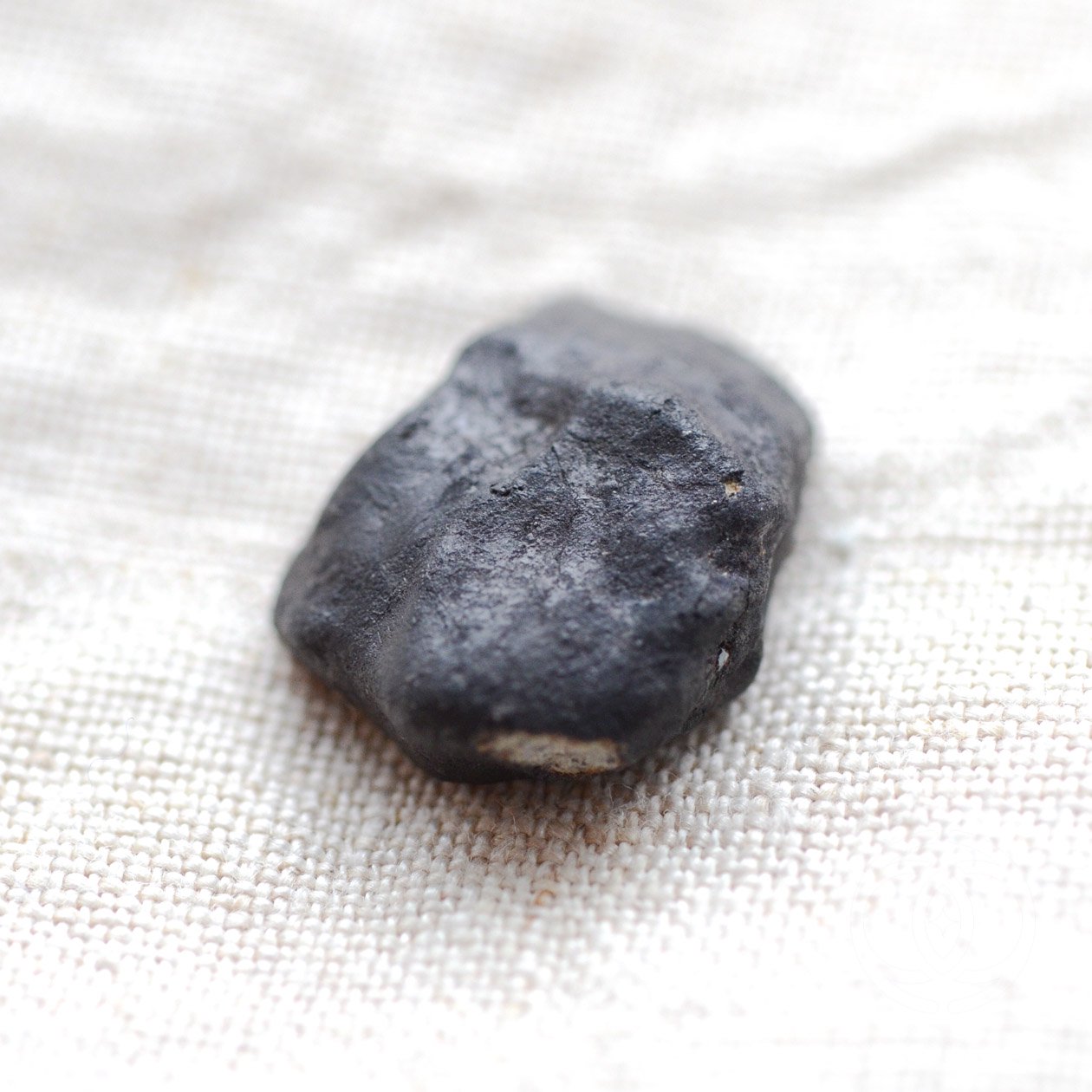 チェリャビンスク隕石 原石 原石- KCジョーンズ・クリスタルショップ