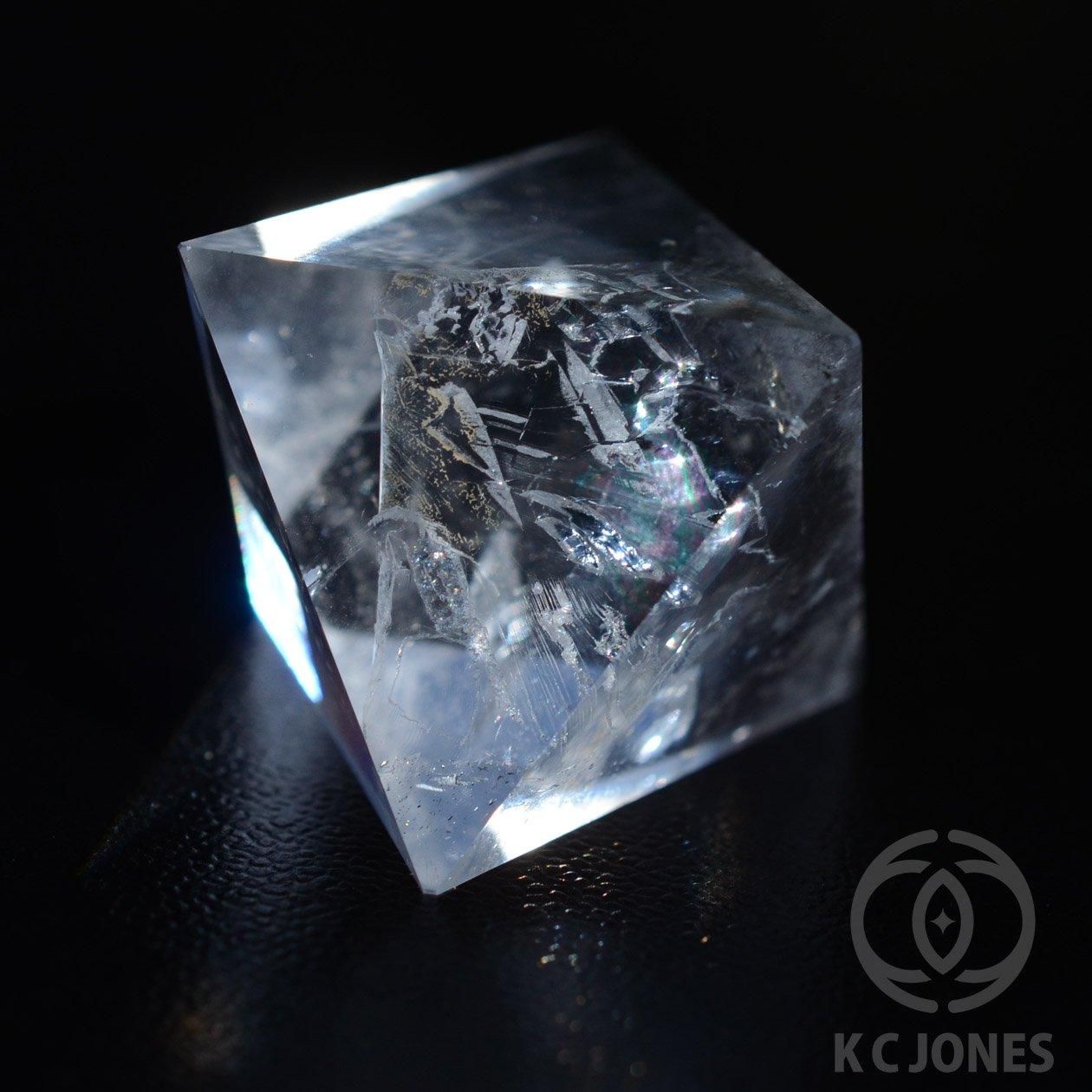 オクタヒドロン・クリアクォーツ 211g