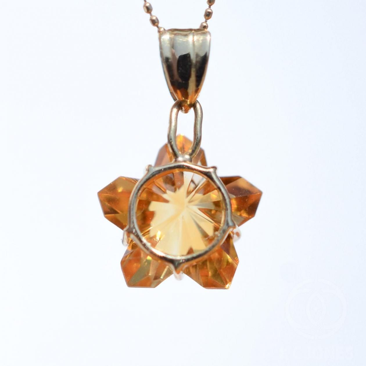 シトリン 五弁の花 ペンダント | 18K - フラワーオブライフ