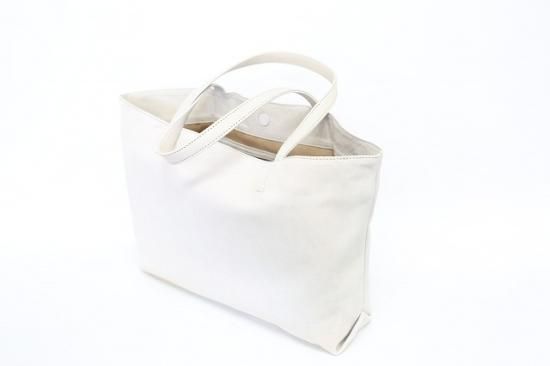 スエードレザースタッズ ネックバッグ Lデザイン / Suede