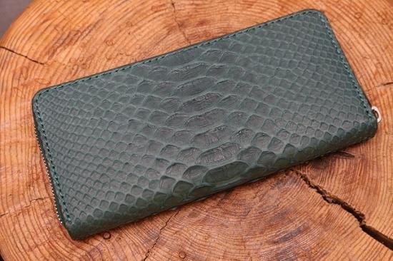 ダイヤモンドパイソン（ヘビ）ラウンドロングウォレット（長財布
