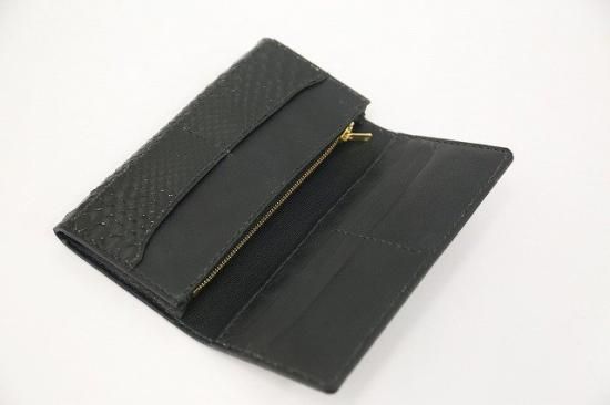 ダイヤモンドパイソン（ヘビ革）マチロングウォレット（長財布
