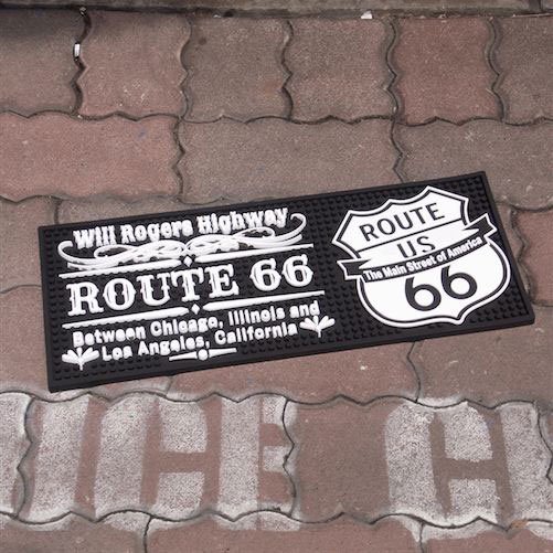 アメリカン雑貨 グラス置き バーマット ROUTE66 WIDE BAR MAT ラバー製 メンテナンスマット カウンターマット ラバーマット 水切り マット - トイホビーショップ ミミー サバイバルゲーム用品・エアガンパーツ・電動ガン・ガスガン・エアガンの通販WEBショップ