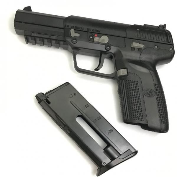 ガスガン 美品 BB弾付き マルシン FN5-7 CO2 ガスガン アルミピストン ブラック ガス