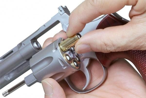 クラウン ホップアップガスリボルバー No.17 コルト パイソン .357