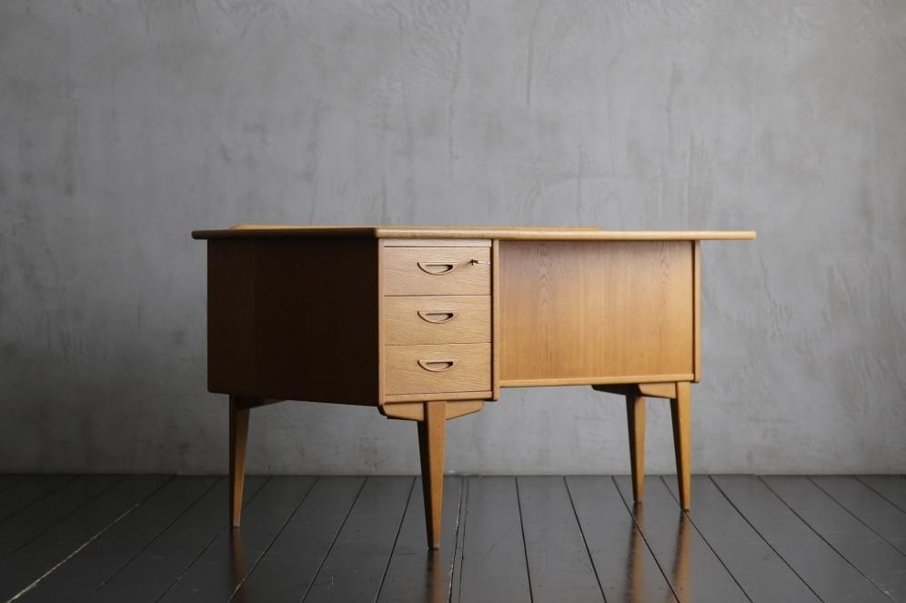 ビンテージ オークデスクGoran Strand IMG_0614_1f762c09-a42a-45d4-