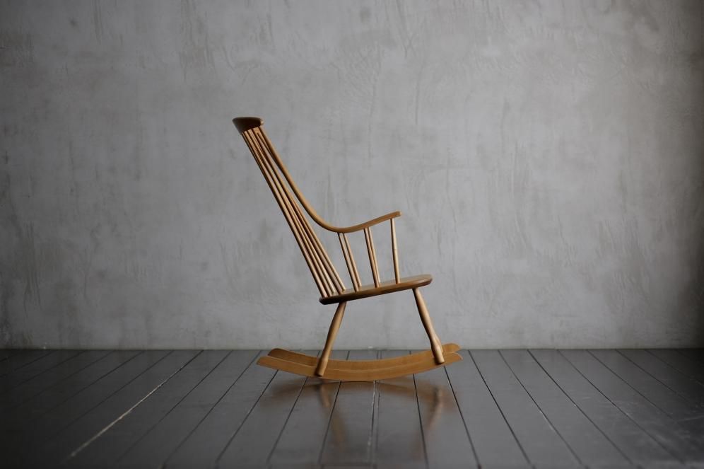 北欧　椅子　HIKE Rocking Chair Lena Larsson - HIKE