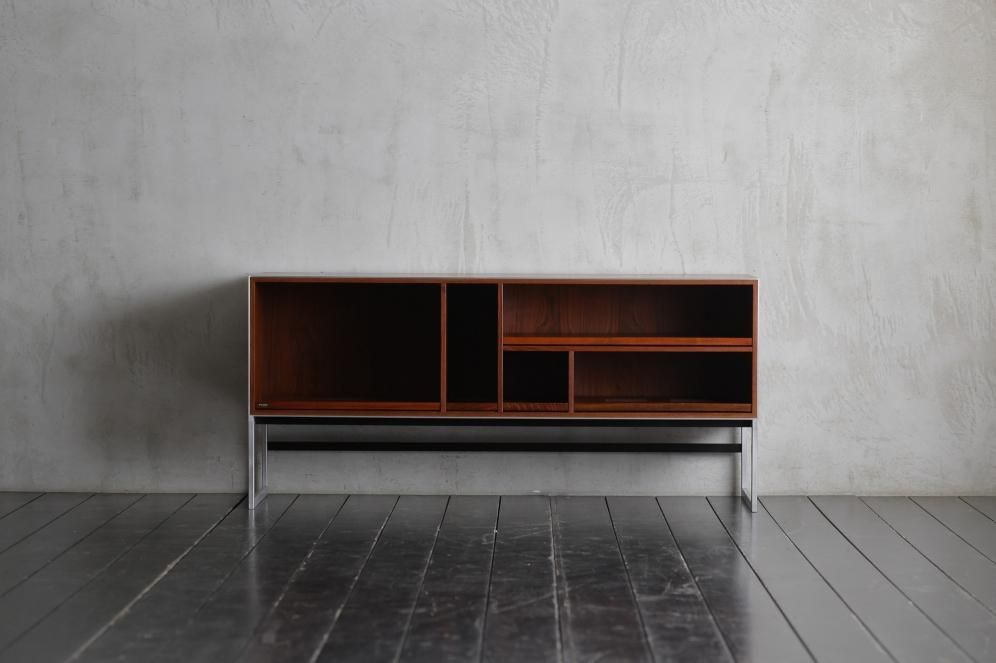 Cabinet Jacob Jensen - HIKE