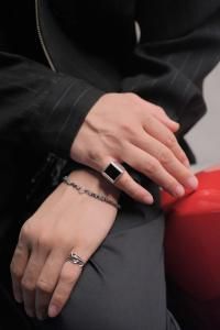 <img class='new_mark_img1' src='https://img.shop-pro.jp/img/new/icons3.gif' style='border:none;display:inline;margin:0px;padding:0px;width:auto;' />ڥ饹1dip [ǥå] square onyx ring 㥹˥(M)/ء С925ߥ֥å˥