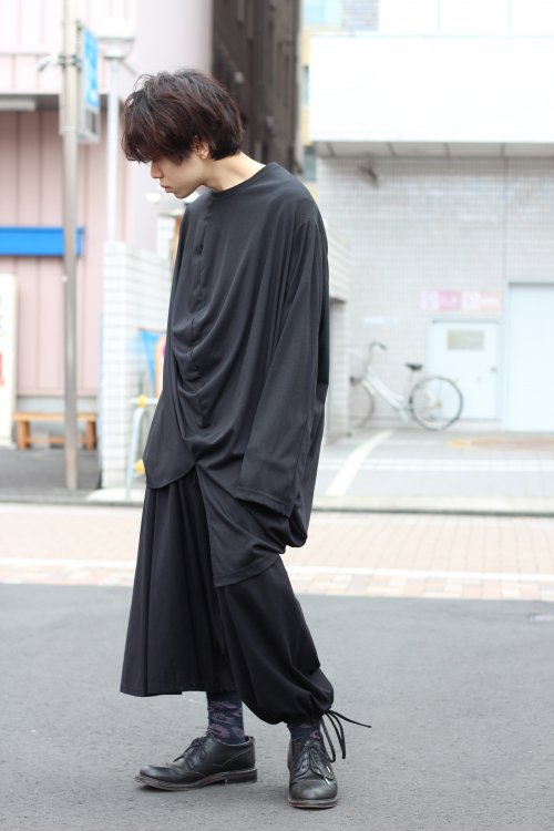 ANREALAGE [アンリアレイジ] BALL CUT SEW ＜ボールカットソー＞ ブラック