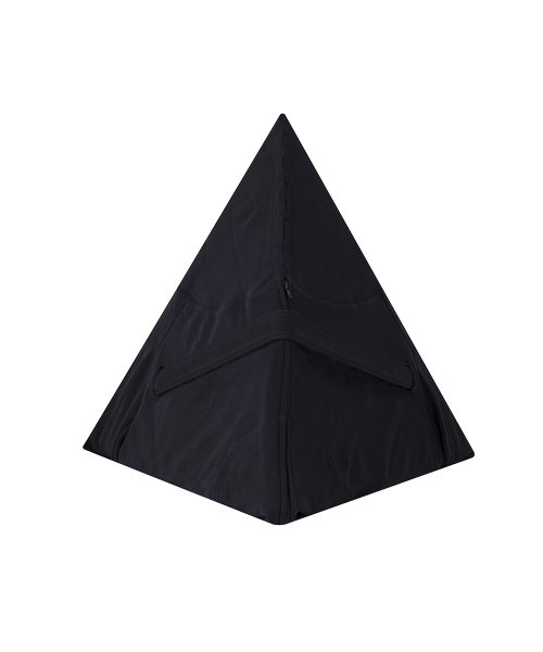 Black Pyramid ブラック・ピラミッド　コーチジャケット　レッド