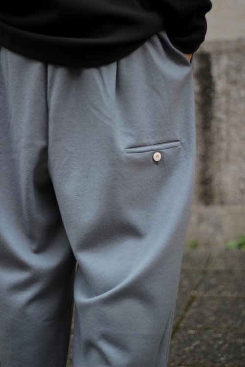 Dulcamara [ドゥルカマラ] SMOOTH WOOL TUCK WIDE PANTS ＜スムース