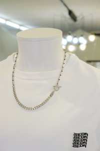 <img class='new_mark_img1' src='https://img.shop-pro.jp/img/new/icons2.gif' style='border:none;display:inline;margin:0px;padding:0px;width:auto;' />JieDa [ジエダ] CHAIN SWITCHING NECKLACE ＜チェーンスイッチングネックレス＞ Jie-22W-GD08 2022AW/秋冬 シルバー
