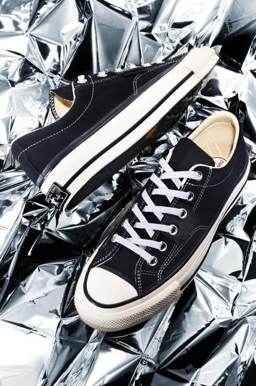 購入先はAミスターハリウッド converse スニーカー