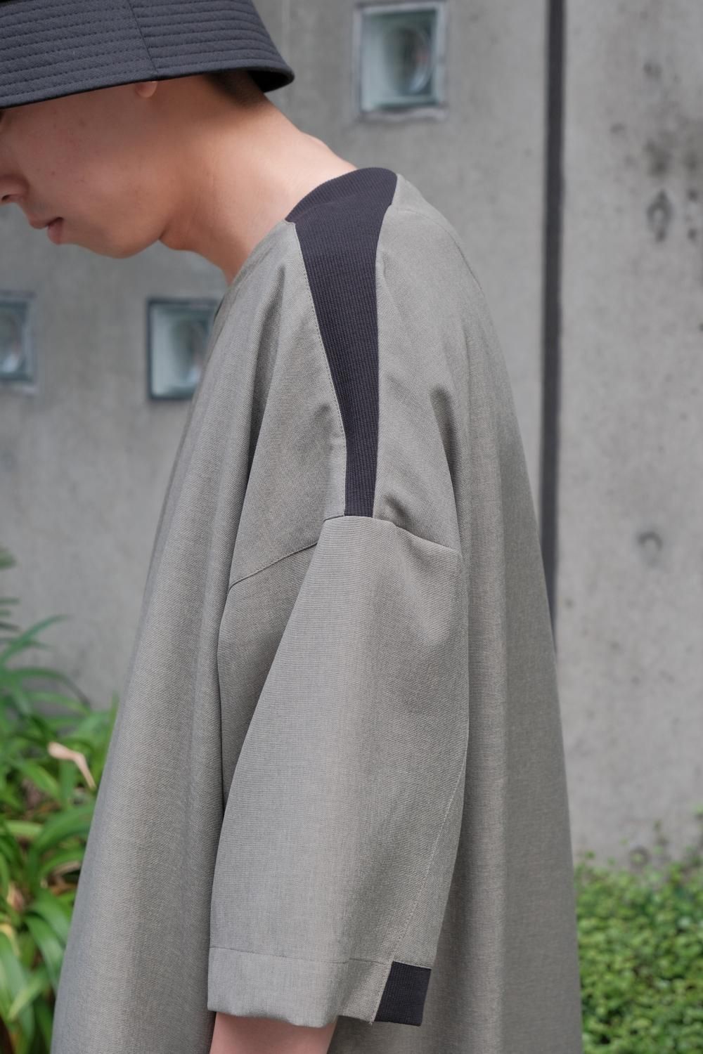 VOAAOV ギャバジンスリットワイドカットソー VOAAOV [ヴォアーブ] Gaberdine Slit Wide Cutsew ＜ギャバジン