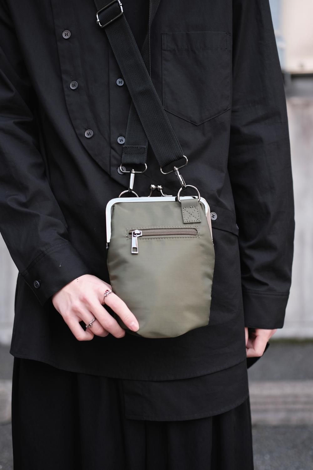 Ground Y [グラウンドワイ] Clasp Shoulder Bag ＜クラスプショルダー 