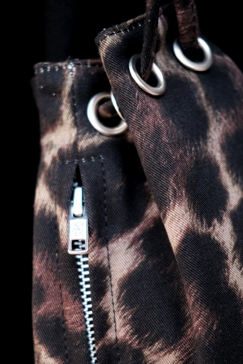 LAD MUSICIAN [ラッドミュージシャン] LEOPARD MINI DRAWSTRING BAG 