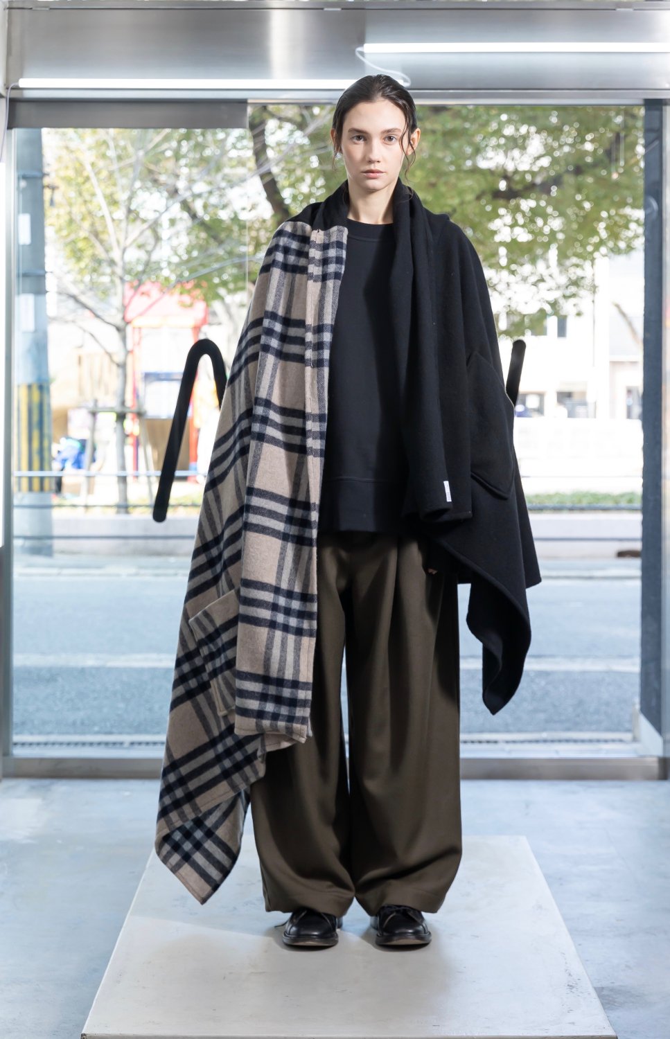 VOAAOV [ヴォアーブ] CHECK PLAIN BICOLOR WOOL STOLE ＜チェック×無地 ...