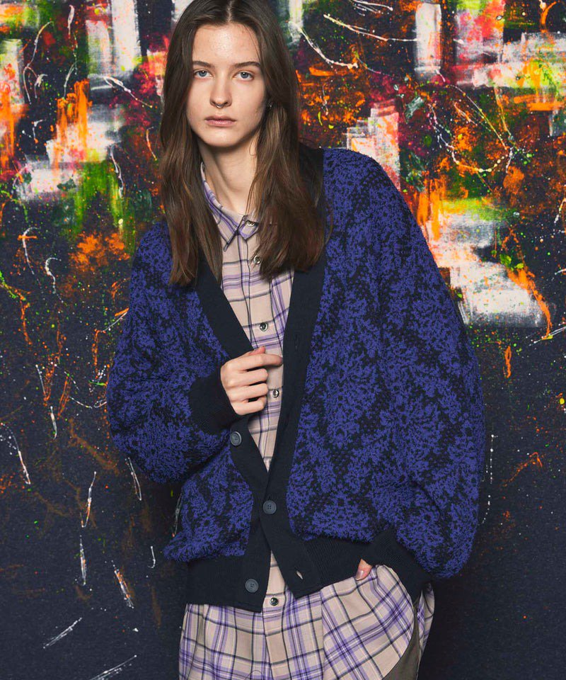 MAISON SPECIAL [メゾンスペシャル] Damask Jacquard Prime-Over V-Neck Knit Cardigan  ＜ダマスクジャガードカーディガン＞ 11241361305 2024SS/春夏 ネイビーブルー