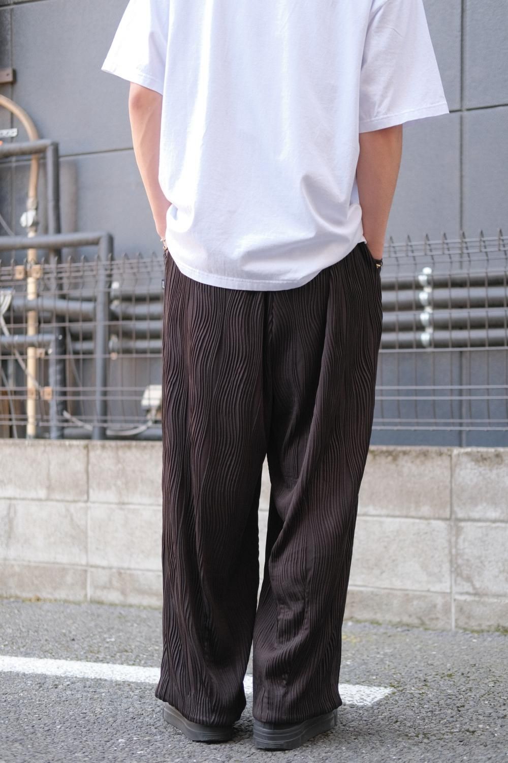 【美品】グラム　サルエルパンツ・ウィローパンツ・Willow pants・ワイド glamb（グラム）の「Willow Crepe Pants / ウィロークレープ