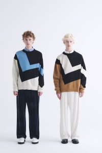 <img class='new_mark_img1' src='https://img.shop-pro.jp/img/new/icons2.gif' style='border:none;display:inline;margin:0px;padding:0px;width:auto;' />CULLNI [] Diagonal Line Multi Color Pullover Knit㥹ȡ쥤䡼ɥ˥åȡ 24-AW-043 2024 BLACKxCAMEL