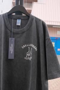 <img class='new_mark_img1' src='https://img.shop-pro.jp/img/new/icons2.gif' style='border:none;display:inline;margin:0px;padding:0px;width:auto;' />CHALLENGER 󥸥㡼 PIGMENT PEACE TEE ԥԡT CLG-TS 025-012 2025SS 3Ÿ