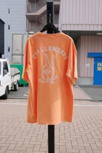 <img class='new_mark_img1' src='https://img.shop-pro.jp/img/new/icons2.gif' style='border:none;display:inline;margin:0px;padding:0px;width:auto;' />CHALLENGER 󥸥㡼 PIGMENT PEACE TEE ԥԡT CLG-TS 025-012 2025SS LT ORANGE