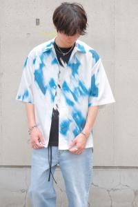 <img class='new_mark_img1' src='https://img.shop-pro.jp/img/new/icons2.gif' style='border:none;display:inline;margin:0px;padding:0px;width:auto;' />WIZZARD  PRINT SHIRTS 