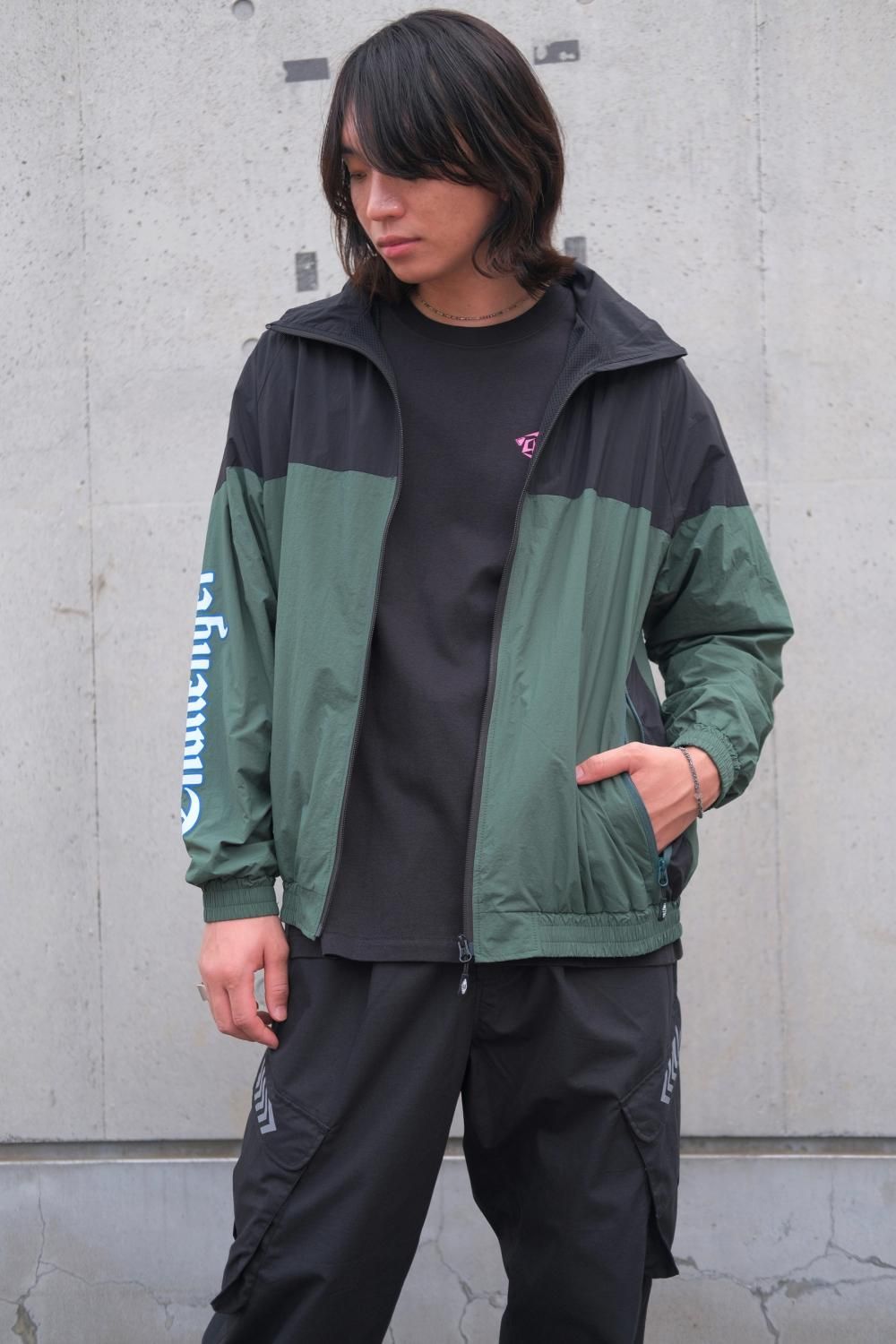 トップス XL BK CHALLENGER NEON WOLF TEE NEON WOLF TEE – CHALLENGER