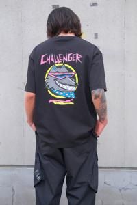 <img class='new_mark_img1' src='https://img.shop-pro.jp/img/new/icons2.gif' style='border:none;display:inline;margin:0px;padding:0px;width:auto;' />CHALLENGER 󥸥㡼 NEON WOLF TEE ͥ󥦥T CLG-TS 025-026 2025AW Ÿ