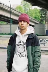 <img class='new_mark_img1' src='https://img.shop-pro.jp/img/new/icons2.gif' style='border:none;display:inline;margin:0px;padding:0px;width:auto;' />【残りわずか】CHALLENGER チャレンジャー TRACK ZIP JACKET トラックジャケット CLG-JK 025-017 2025AW 2色展開