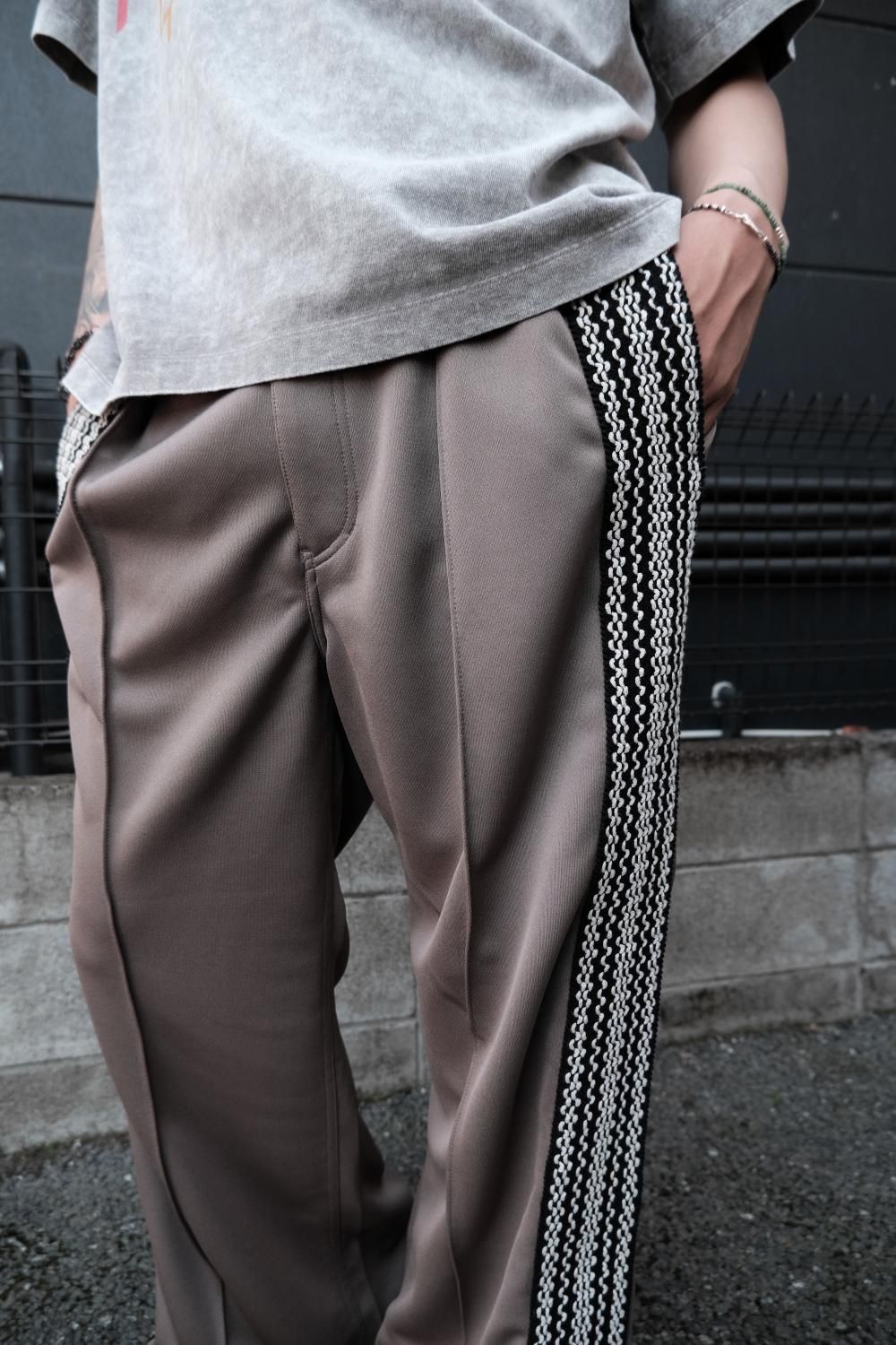 MAISON SPECIAL メゾンスペシャル Bright Jersey Sideline One-tuck