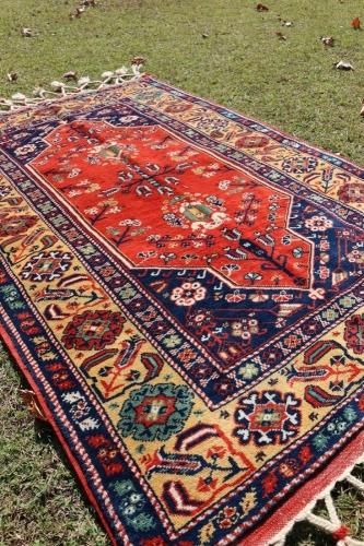 トルコ絨毯 - Anatolian Concept Old&New 手織ラグセレクトショップ トルコ絨毯 - Anatolian Concept Old&New 手織ラグセレクトショップ