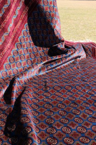 アフガン最高級絨毯 ホジャロシュナイ 293x202