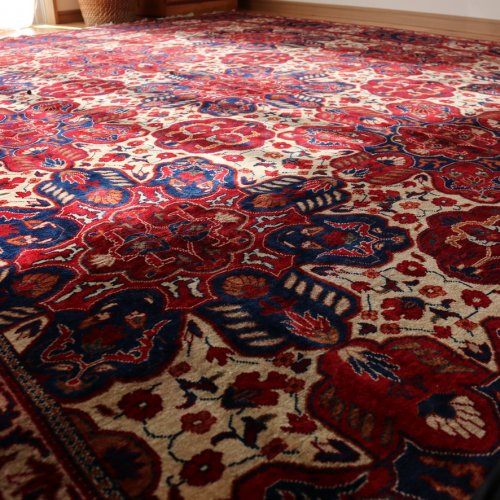 芸術品！　アフガン絨毯　上質と迫力のビリジック　7平米
