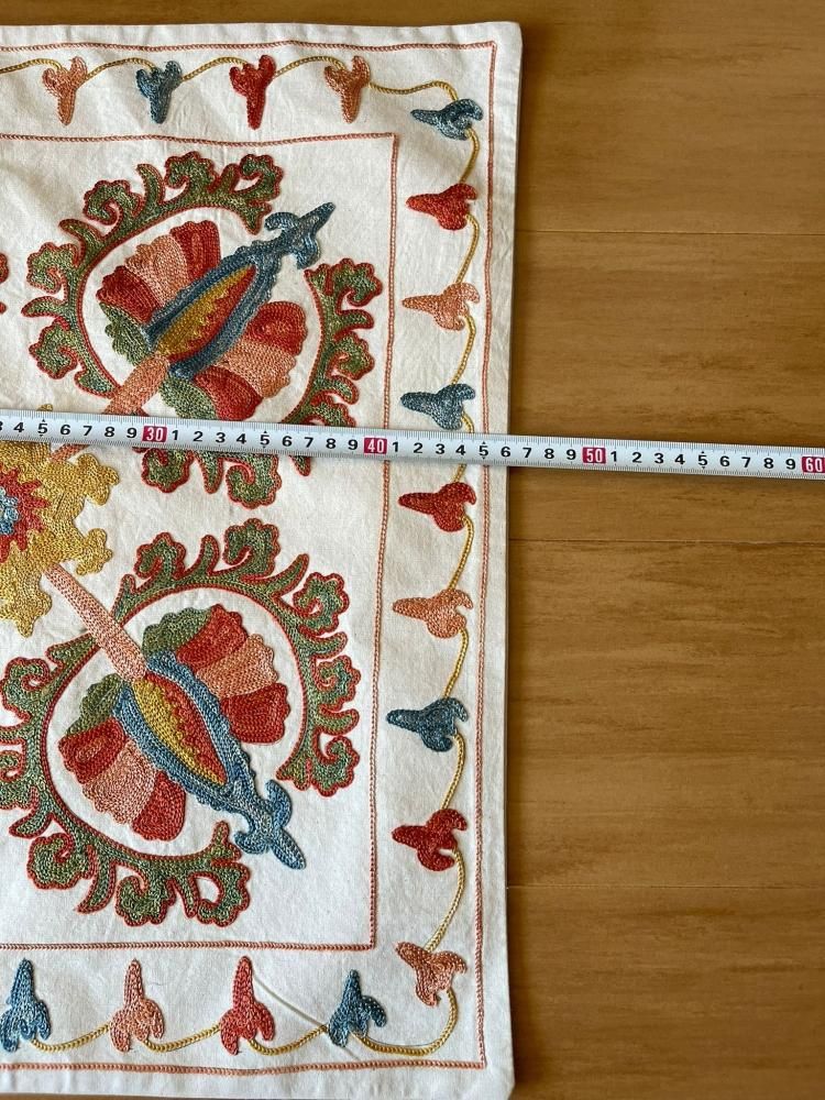 ウズベキスタン伝統刺繍スザニ クッションカバー #3 ウズベキスタン伝統刺繍スザニ クッションカバー #3