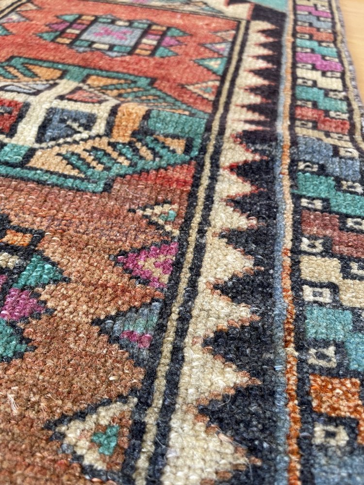 BOHO ヴィンテージ　トルコ絨毯　ヤストゥック　93x47cm - Anatolian Concept Old&New 手織ラグセレクトショップ