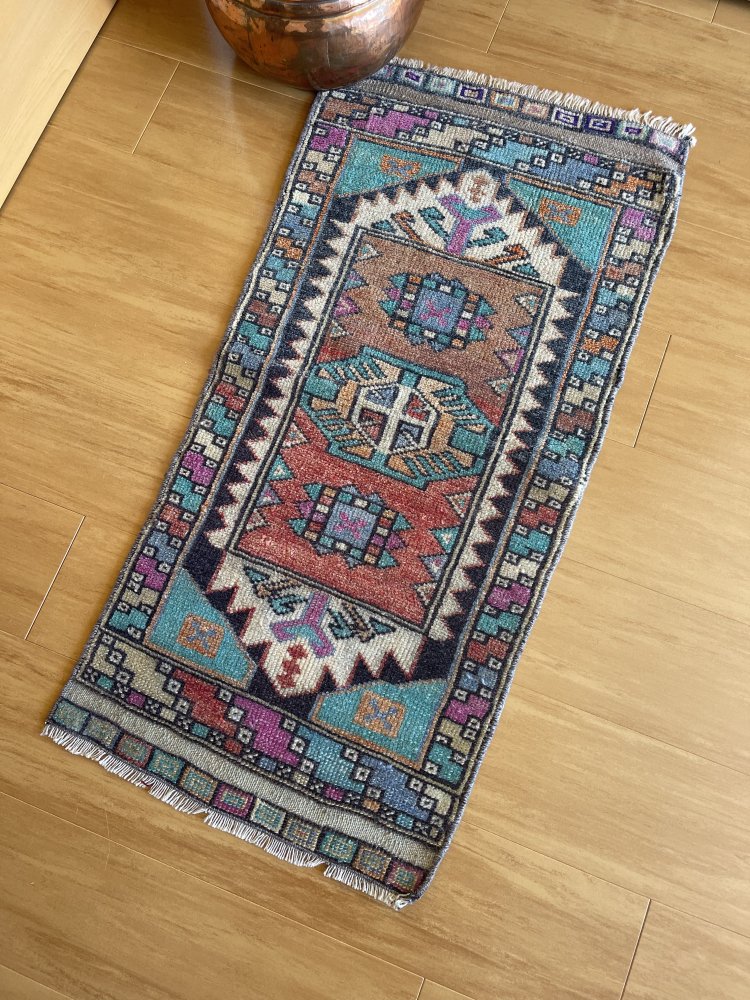 BOHO ヴィンテージ　トルコ絨毯　ヤストゥック　93x47cm - Anatolian Concept Old&New 手織ラグセレクトショップ