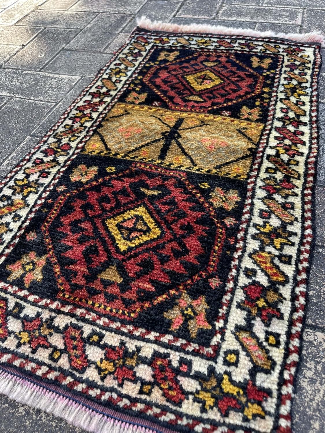 Antique & Old 絨毯 - Anatolian Concept Old&New 手織ラグセレクト ...